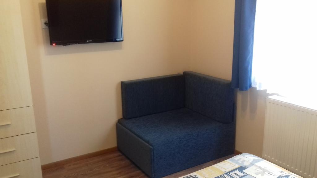 Eszter Apartmanhaz Hajdúszoboszló المظهر الخارجي الصورة