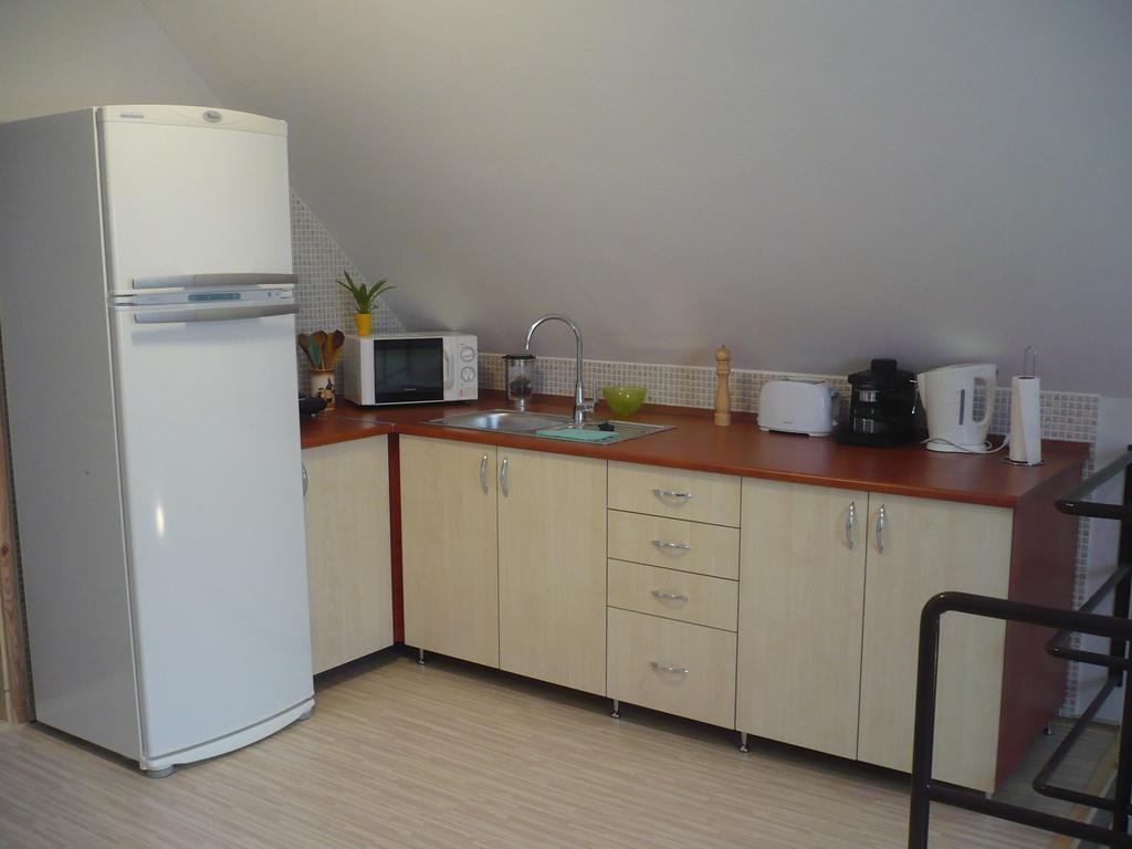 Eszter Apartmanhaz Hajdúszoboszló المظهر الخارجي الصورة